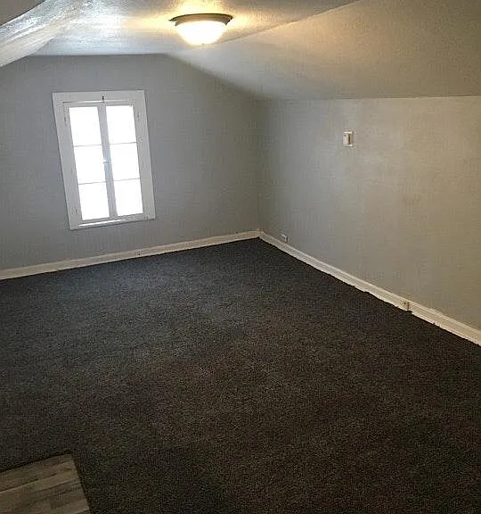 709 Union St #5 — Photo 10