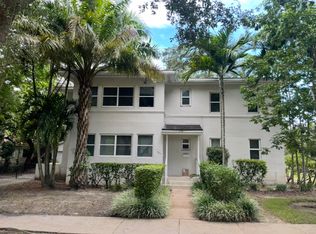 607 Velarde Ave, Miami, FL 33134