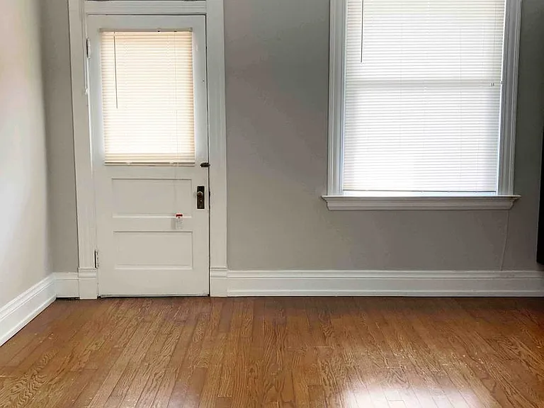 3241 Jefferson Ave — Photo 25