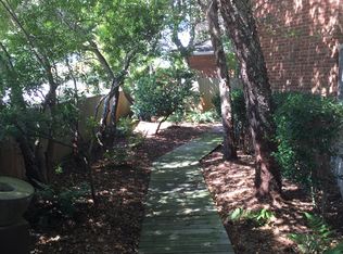119 82nd St, Virginia Beach, VA 23451