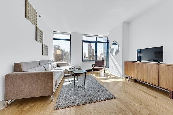 1st image of 49 E 34th St #21A