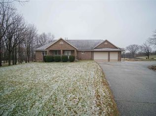 103 Shelby Ln, Waverly, IA 50677