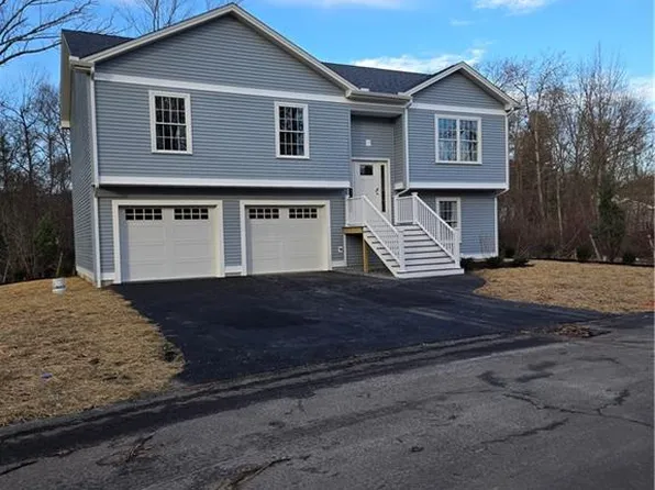 8 Sheffield Rd, Smithfield, RI 02917