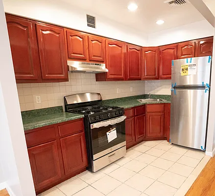 Rented by R New York | media 3