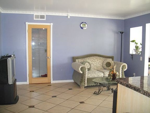 5th image of 8982 Pinehurst Cir