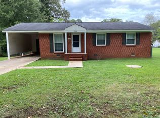 708 W Walnut St, Sylacauga, AL 35150