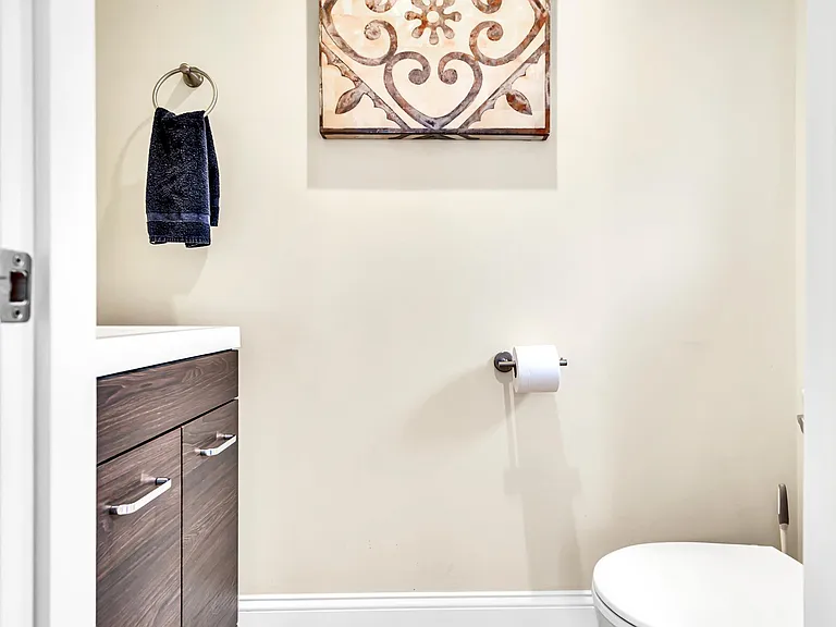 10 Bradbury St #10 — Photo 13