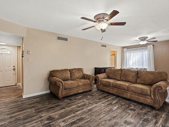 2nd image of 1823 Childers Dr NE