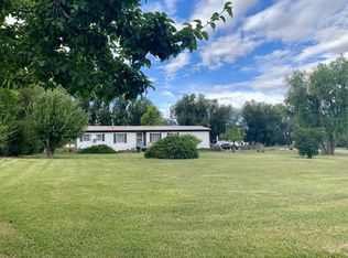 440 Hagerman Ave E, Hagerman, ID 83332