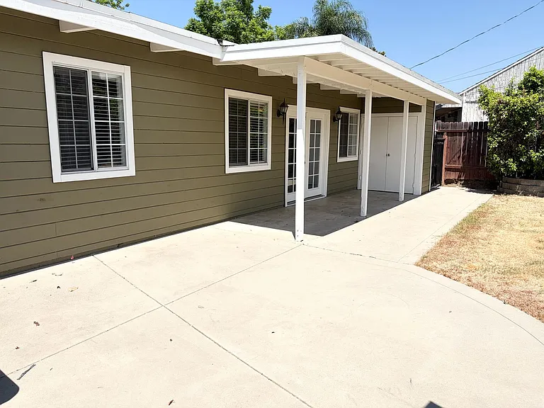 5002 N Aspan Ave — Photo 12