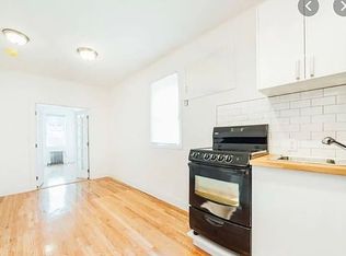195 Nassau Ave APT 2L, Brooklyn, NY 11222