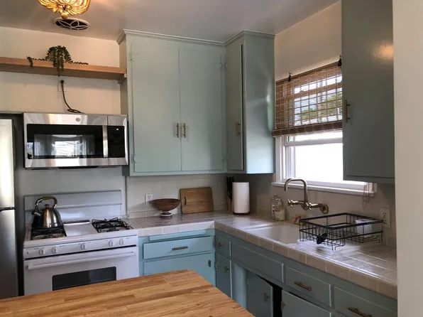 411 1/2 Richmond St, El Segundo, CA 90245