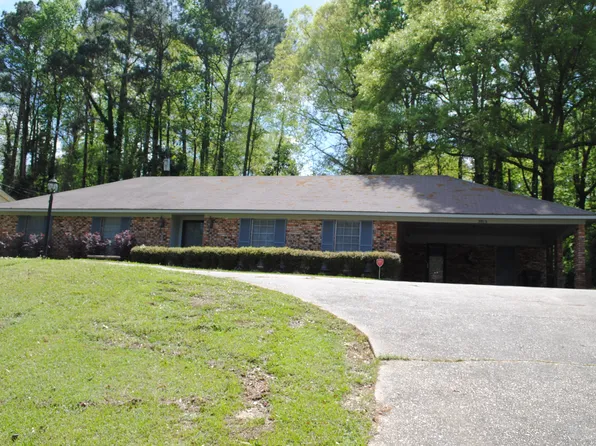 3915 N Hills St, Meridian, MS 39305