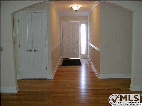 5th image of 7 Kahala Ter