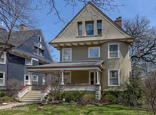 1203 Maple Ave, Evanston, IL 60202