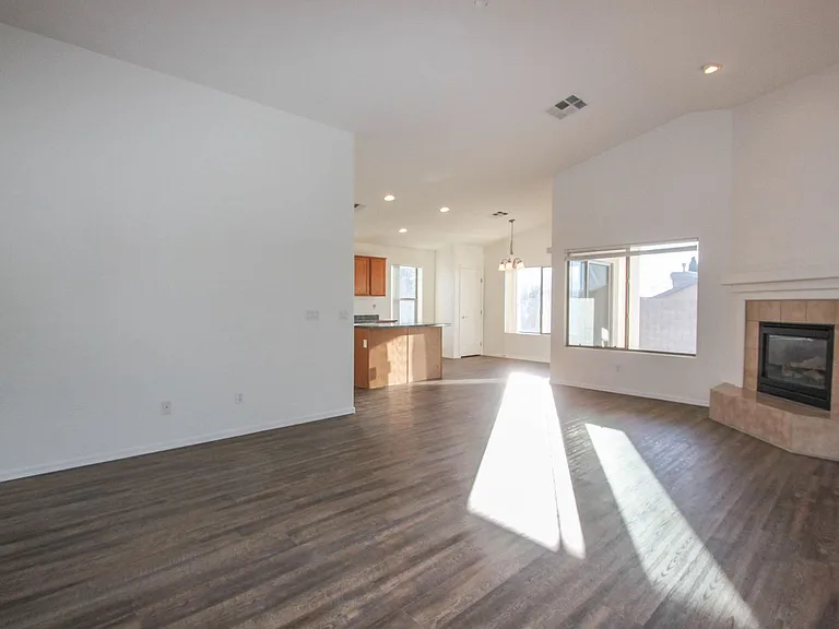 7586 N Summit Pass — Photo 4