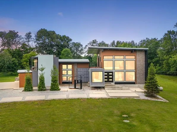 850 Frick Rd, Addison Township, MI 48367
