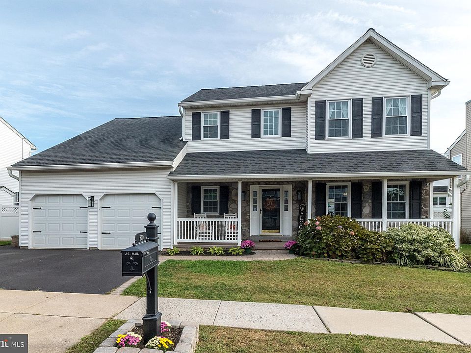 1st image of 810 Karlyn Ln