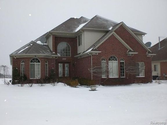 5th image of 2861 Erma Dr