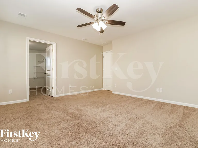 516 Glady Rd — Photo 9