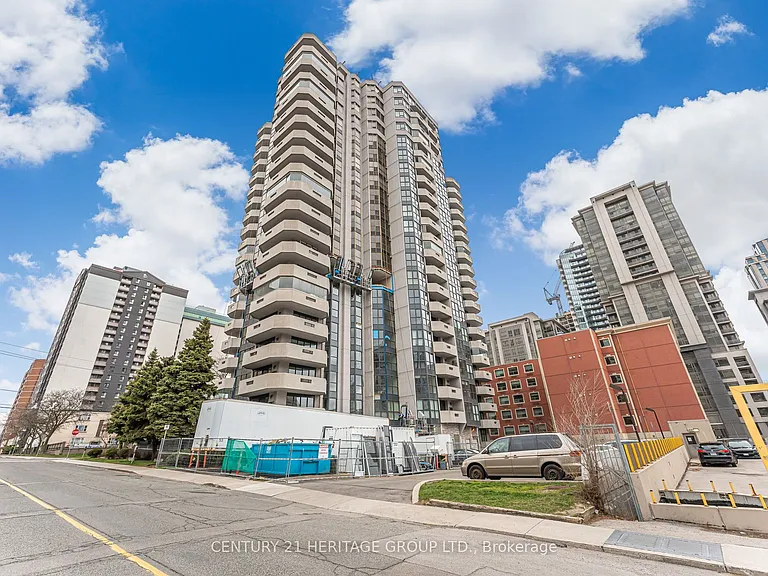 67 Caroline St S #102 — Photo 35