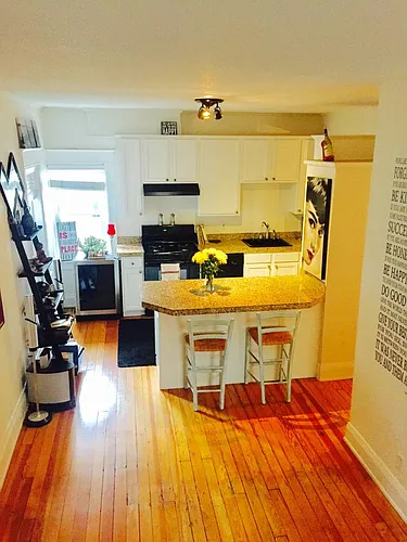 1362 N Marion St #1 Photo 1