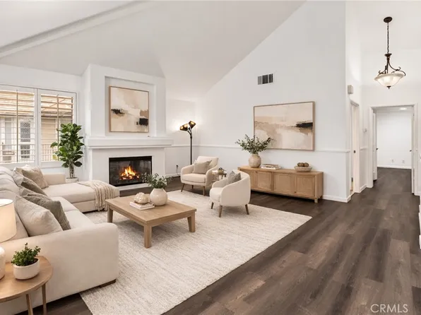 631 S Dewberry Ln, Anaheim, CA 92808