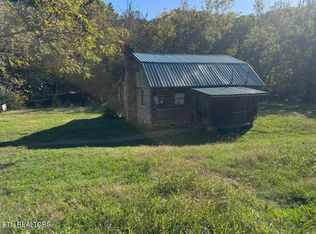 2134 Shipetown Rd, Mascot, TN 37806