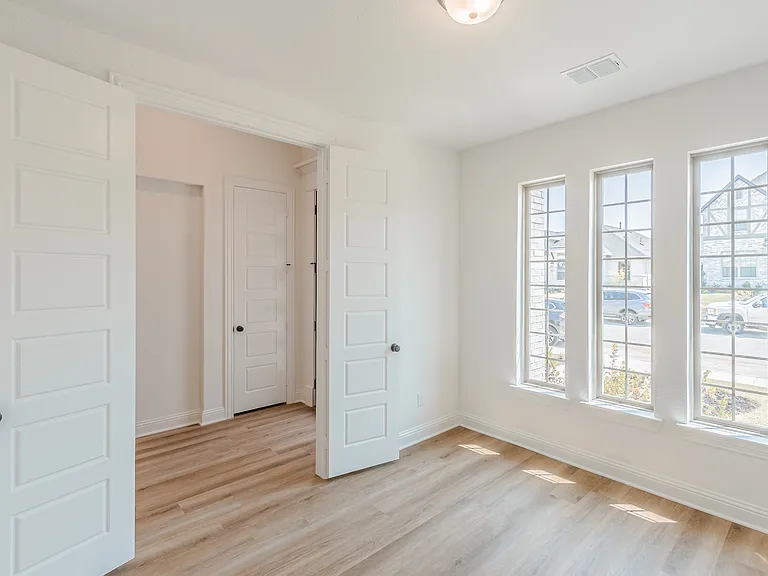 3125 Casa Blanca St — Photo 4