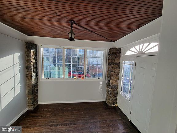 3rd image of 7243 Calvin Rd