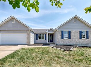 3 Hatcher Run Ct, Saint Peters, MO 63376