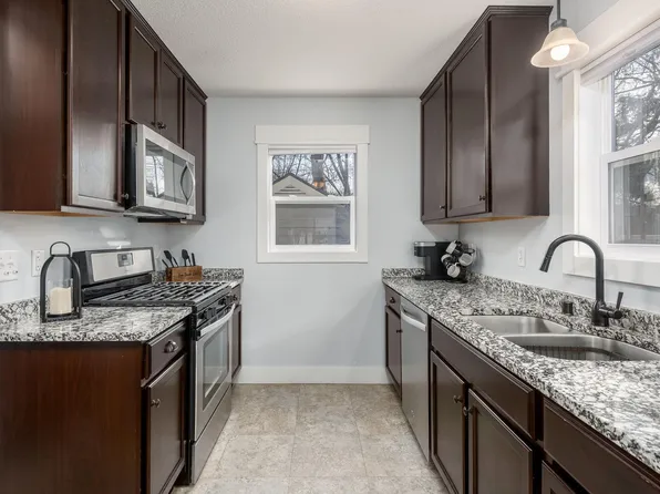 1148 Hubbard Ave, Saint Paul, MN 55104