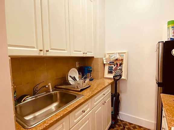 4th image of 71 Irving Pl #3BB