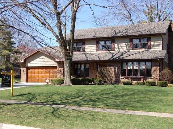 2nd image of 909 Jeremy Ln