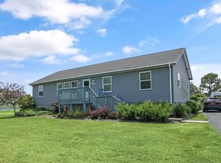 7466 Beebe Rd, Chincoteague Island, VA 23336