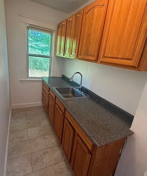 47 Longwood Ave #2 — Photo 4