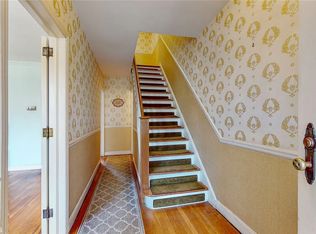 8306 77th Ave, Ridgewood, NY 11385