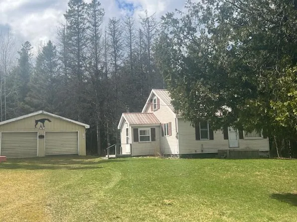 30198 S Prentiss Bay Rd, Goetzville, MI 49736