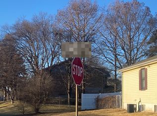 1523 Harvard Way, Saint Charles, MO