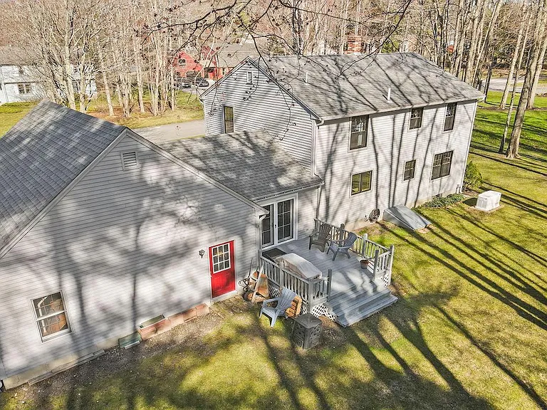 6 Iris Dr — Photo 6