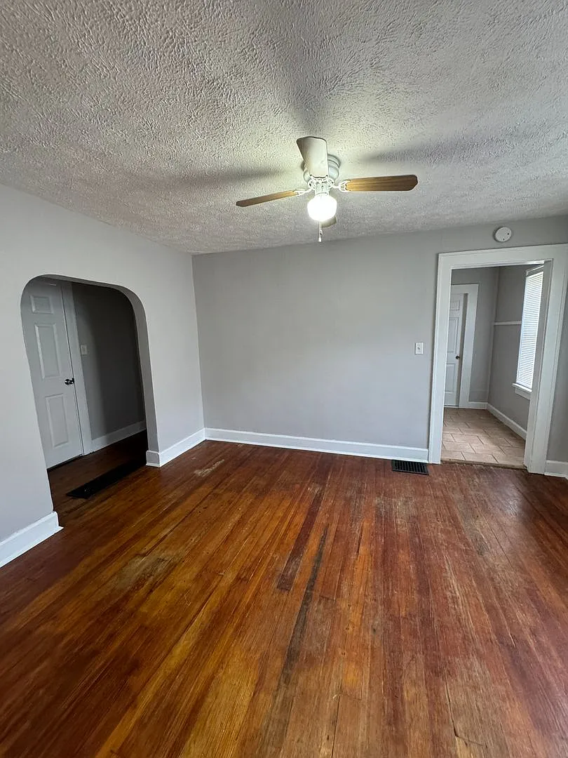 Southeast Indy - 2 BR — Photo 3