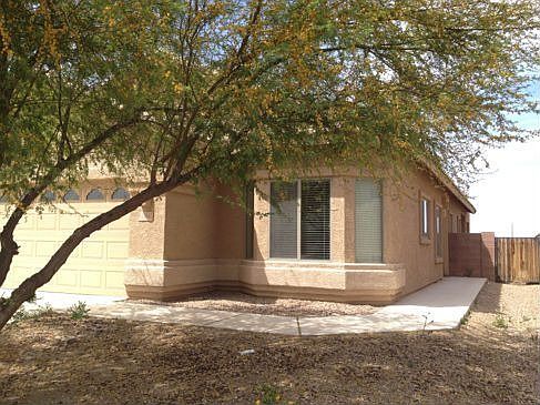 3rd image of 11940 W Fontenelle Dr
