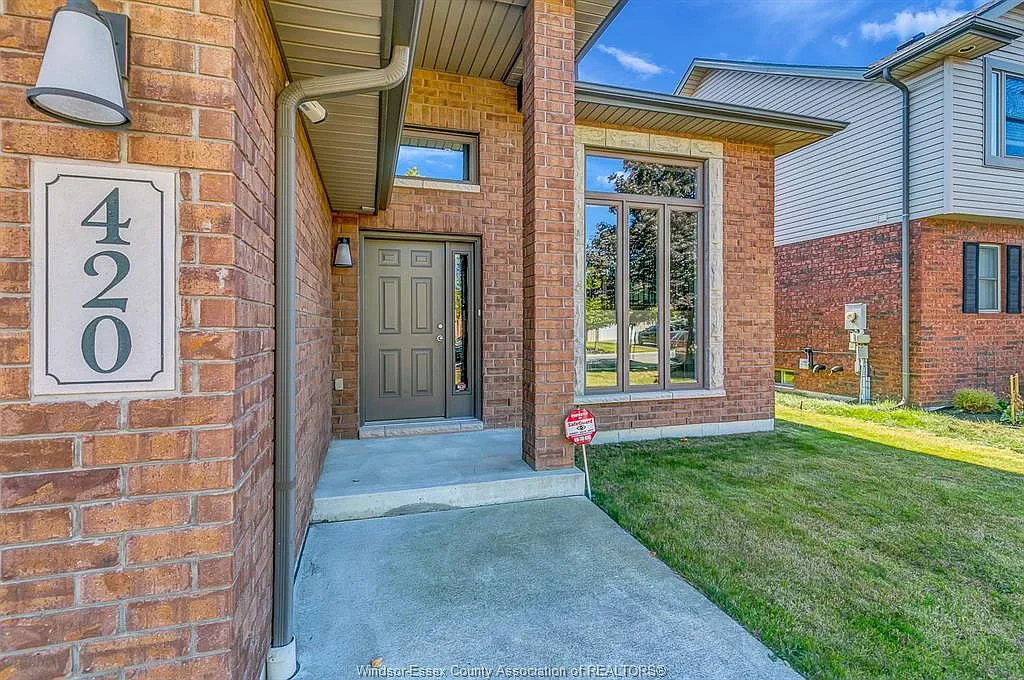 5 bed, $3,495 — Photo 4