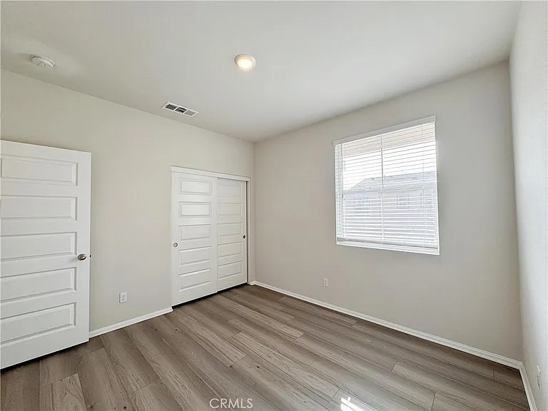 629 E Madeleine Privado — Photo 20