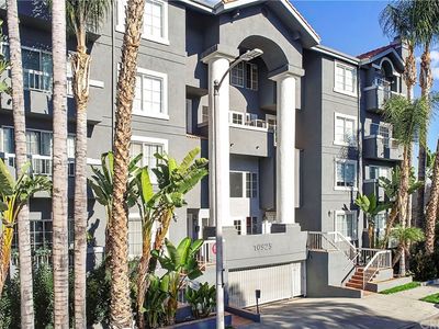 10925 Blix St APT 304, Toluca Lake, CA, 91602