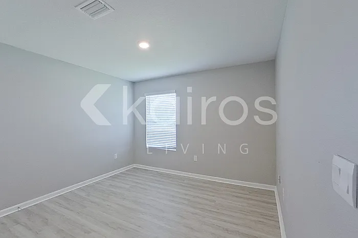 4624 Malay Cir — Photo 10