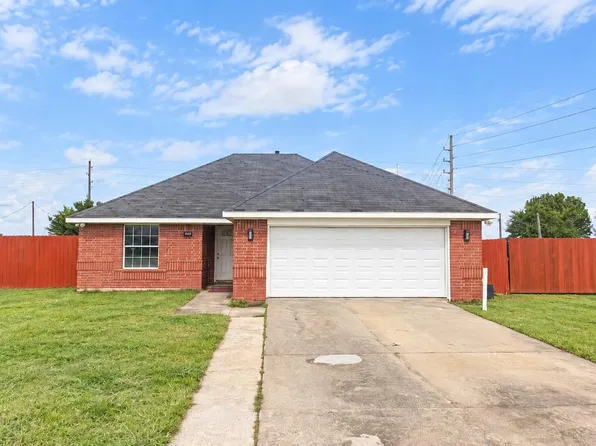 10803 Alex Dr, Needville, TX 77461