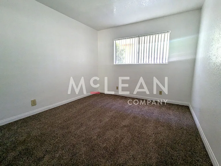 680 N Ashurst Ct #I-101 — Photo 5