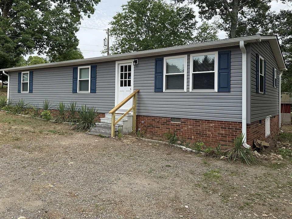1509 State Highway 801 N