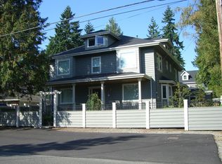 10541 23rd Ave NE, Seattle, WA 98125